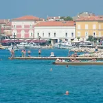 Ruzica Affittacamere 3*