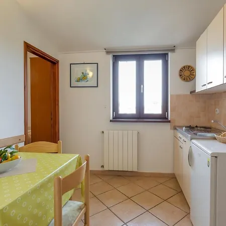 Ruzica Guest house 3*