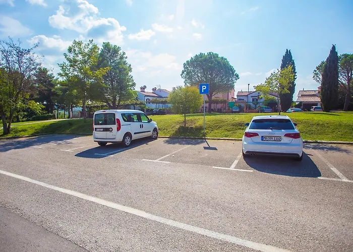 Ruzica 3* ポレッチ